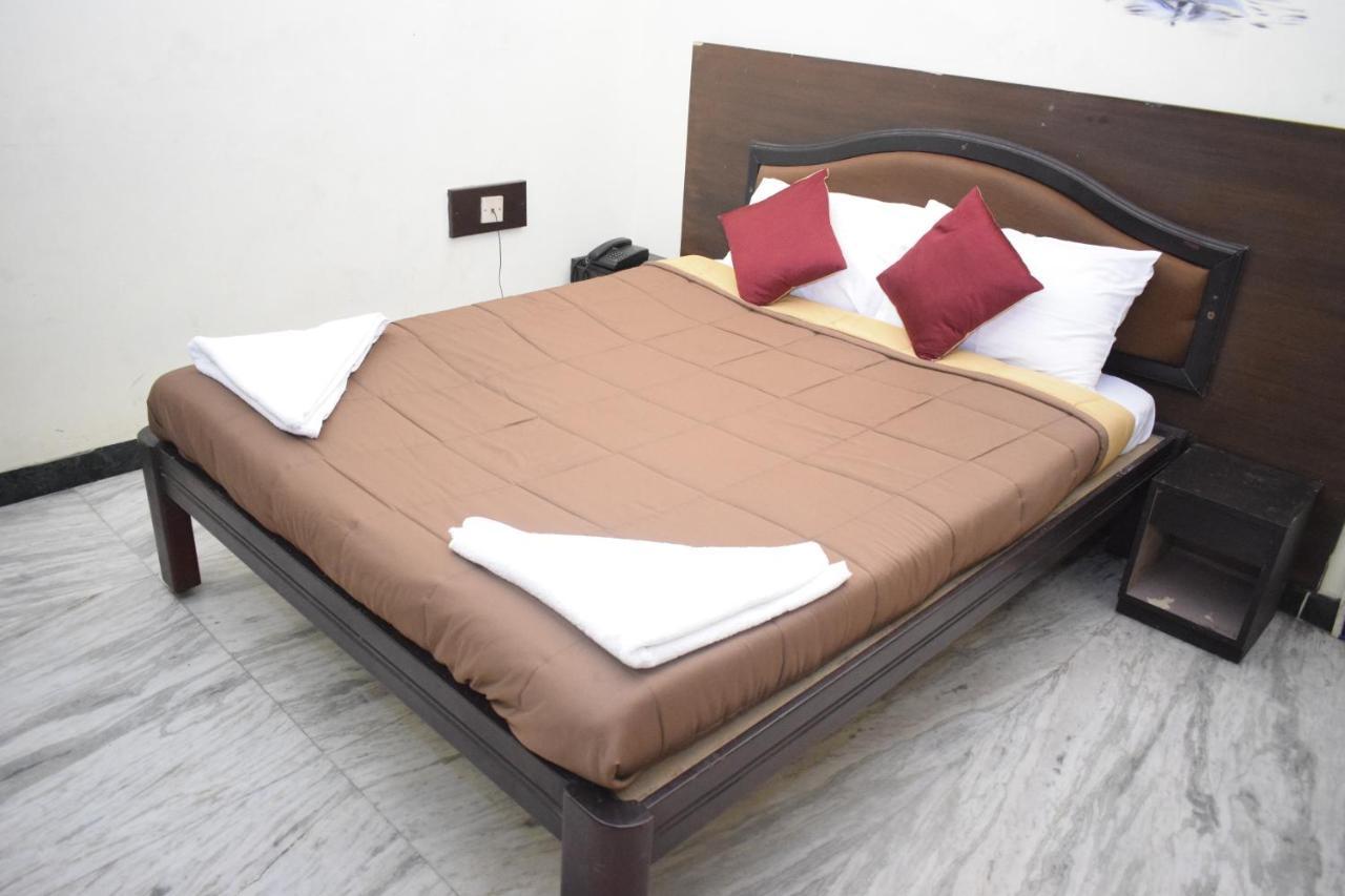 Fabexpress Prana Grande Hotell Pondicherry Eksteriør bilde